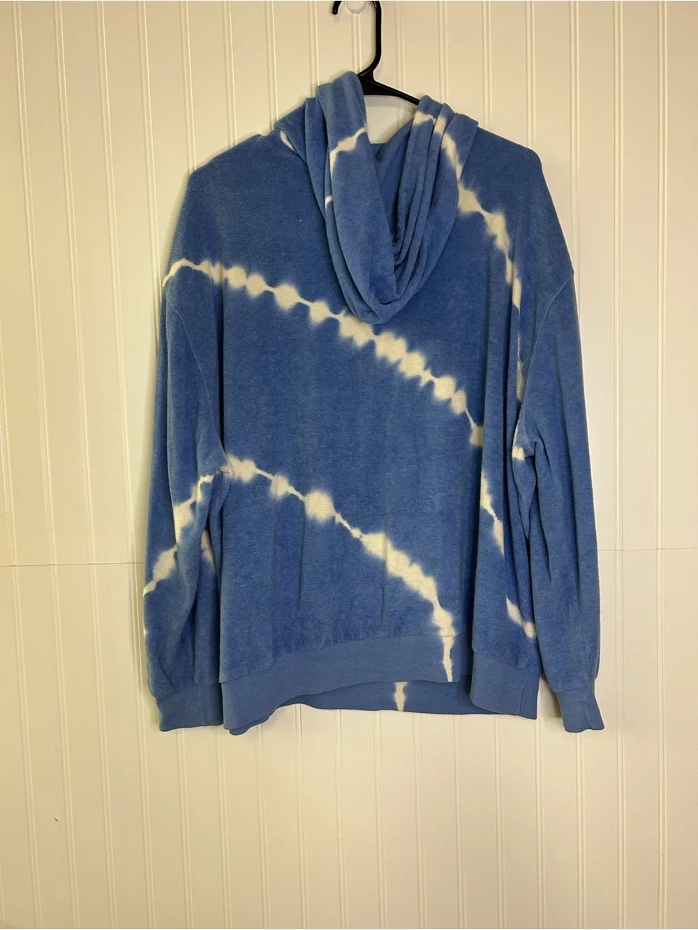 Wild Fable Blue Tie-Dye Hoodie Size Large - Picture 3 of 6